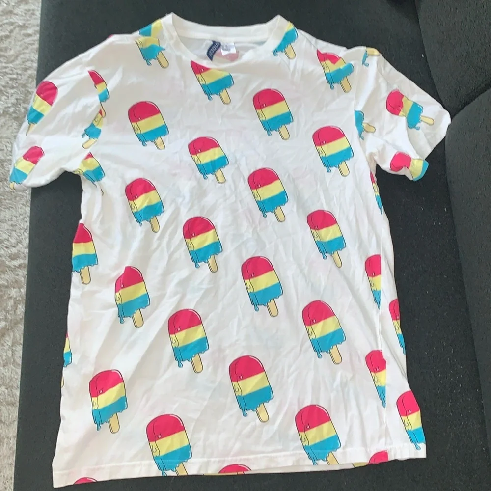 H&M White Popsicle T Shirt Short Sleeve - Picture 1 of 3